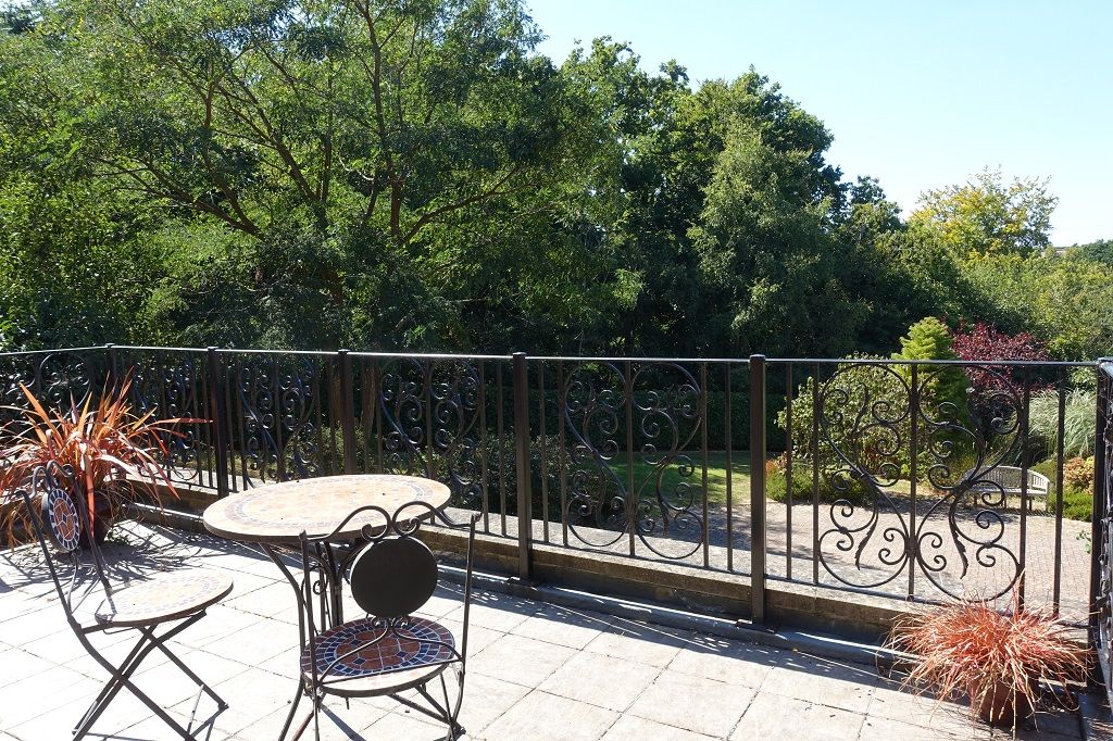 Balcony with Views